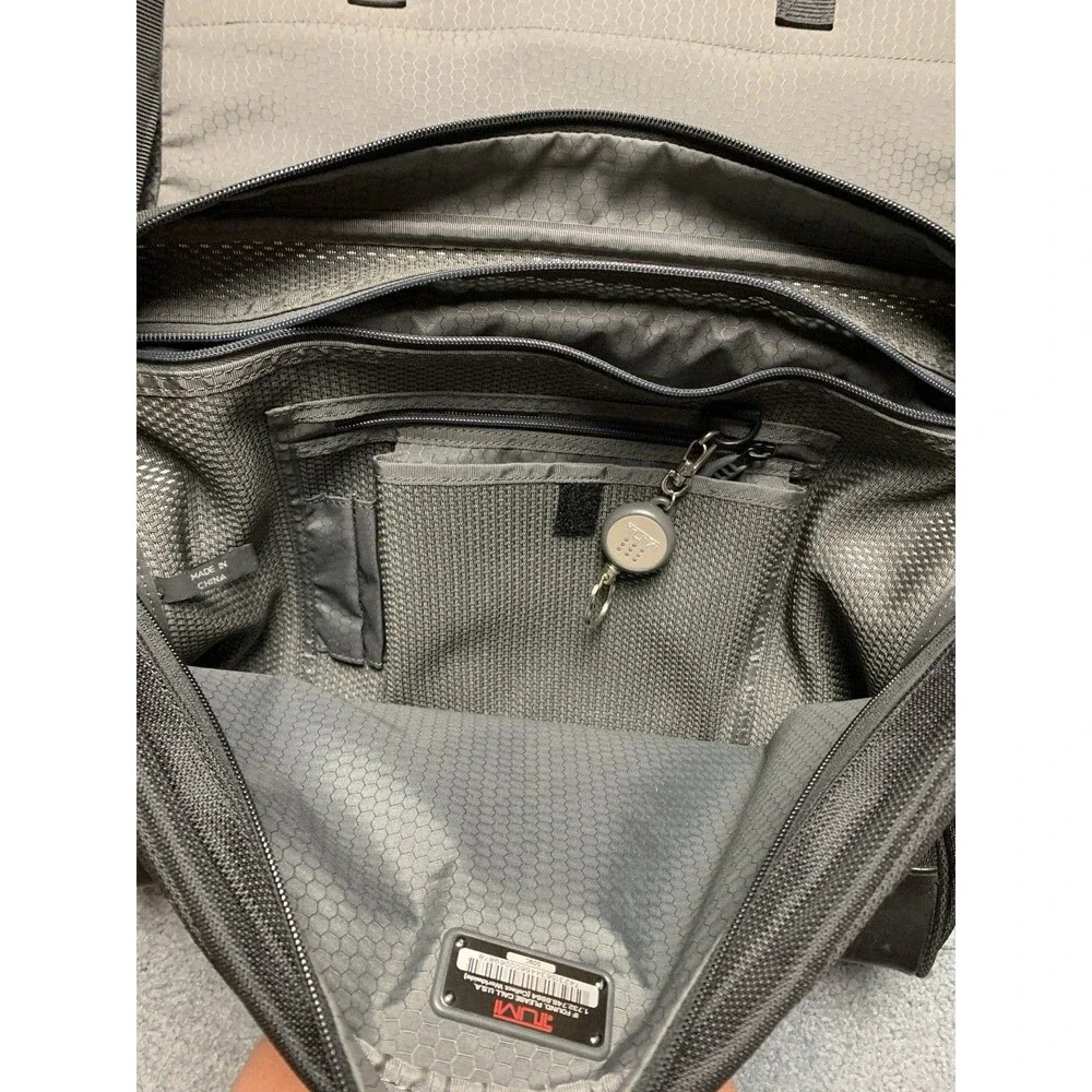 Tumi Laptop Briefcase Messenger Bag Nylon Leather Multiple Pockets Black